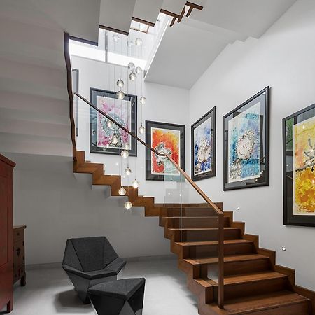 Malaiwana Residences ナイトンビーチ エクステリア 写真